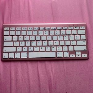 Rose gold bluetooth keyboard